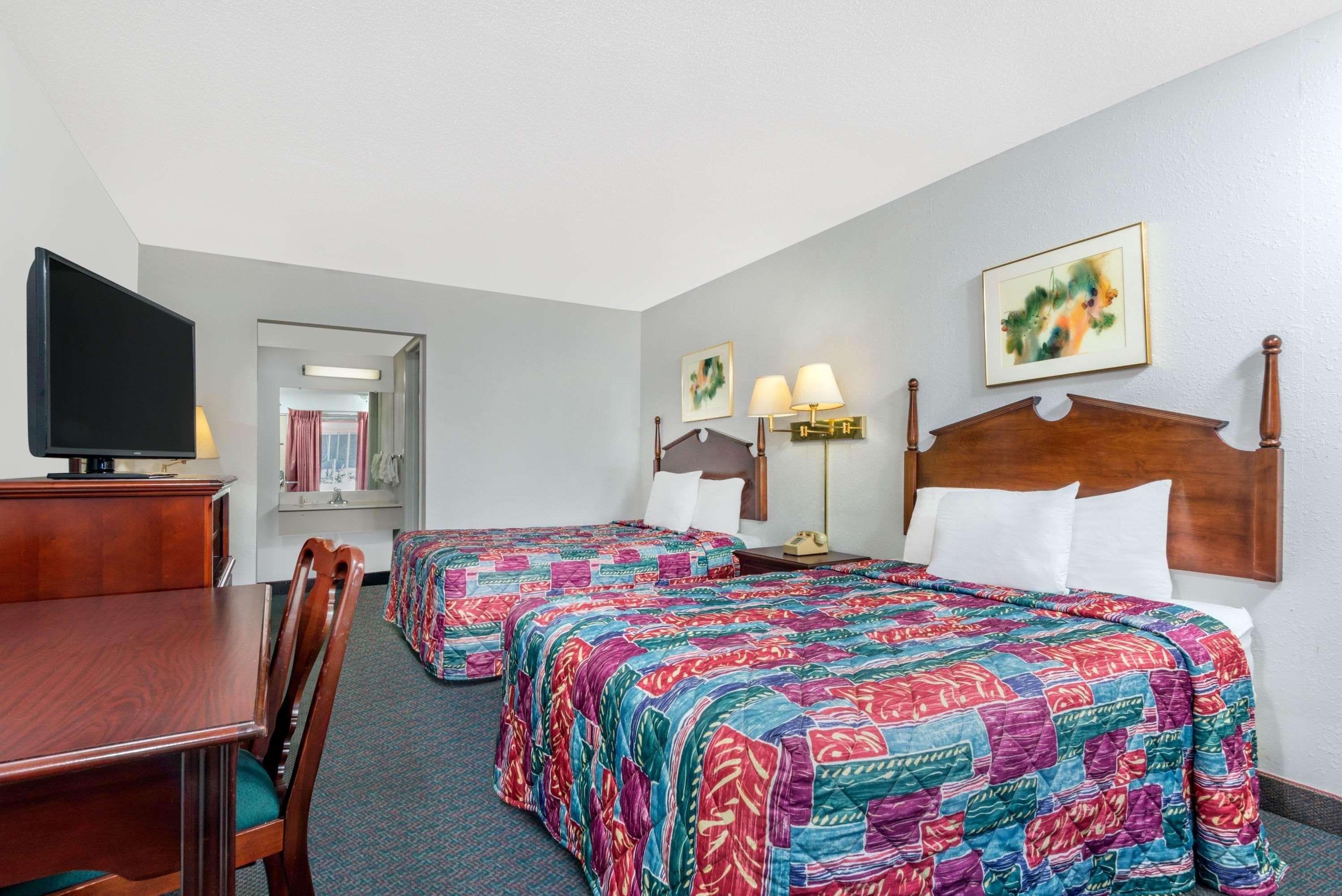 Days Inn By Wyndham Mt. Sterling Mount Sterling Buitenkant foto