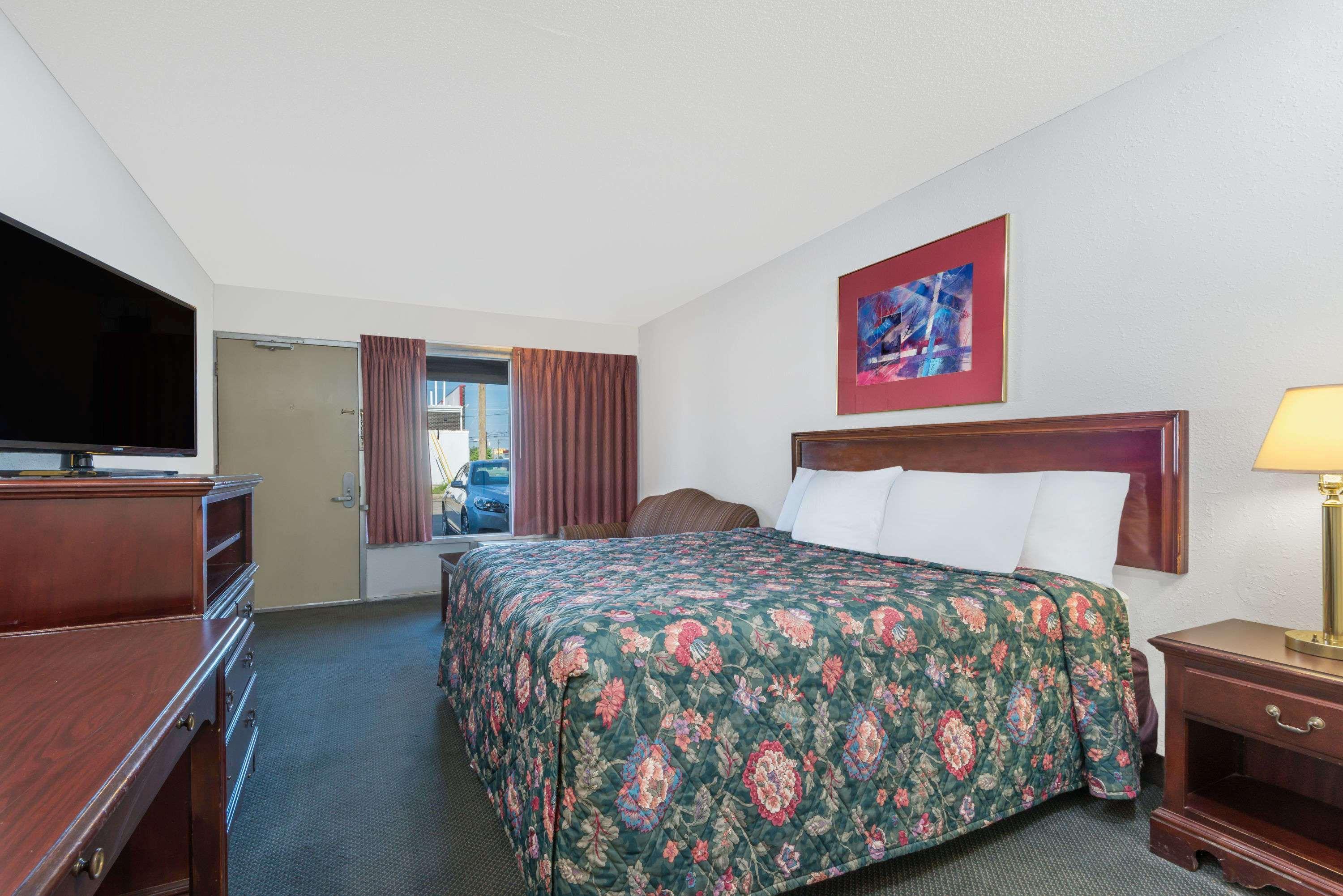 Days Inn By Wyndham Mt. Sterling Mount Sterling Buitenkant foto