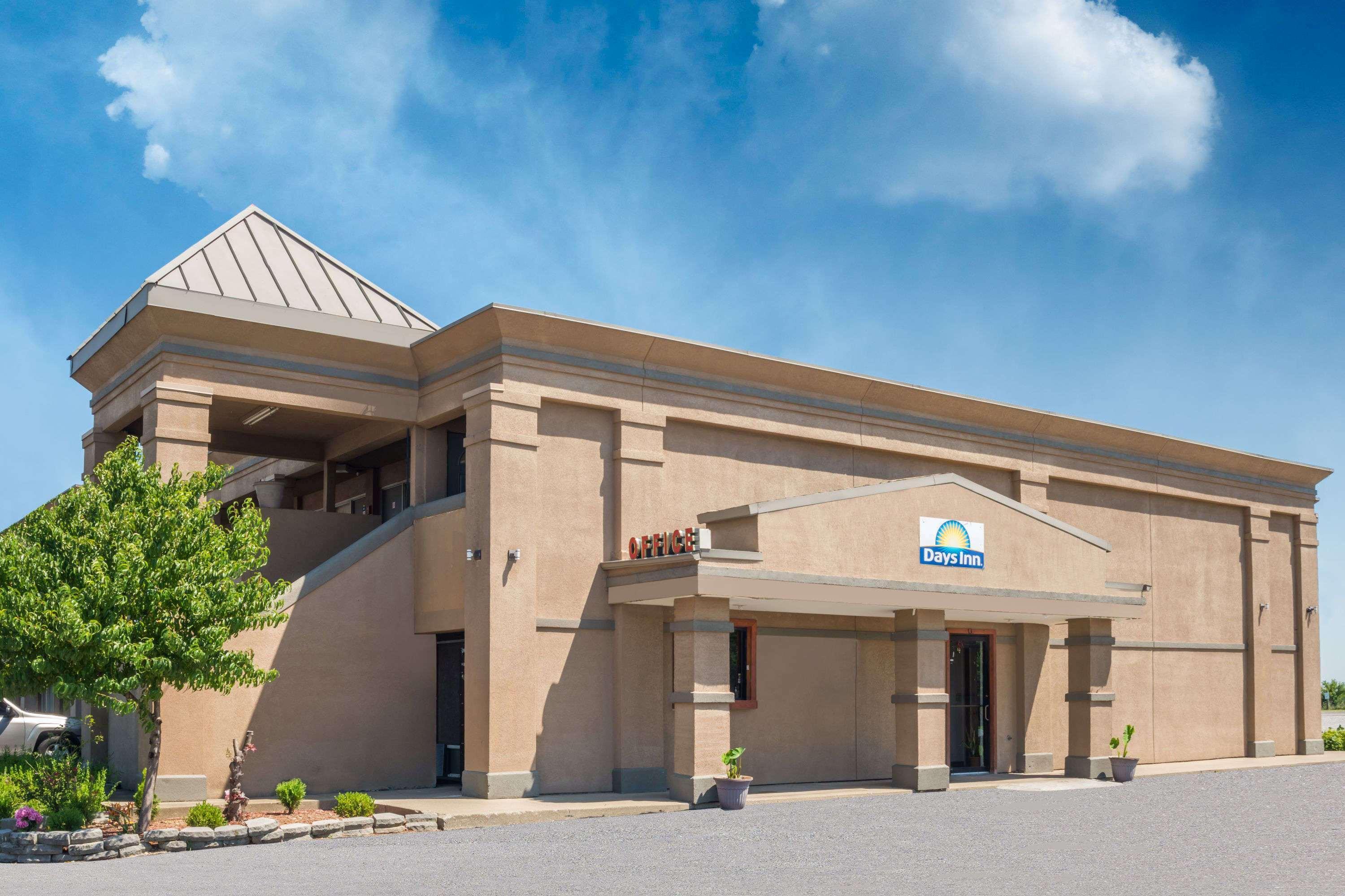 Days Inn By Wyndham Mt. Sterling Mount Sterling Buitenkant foto