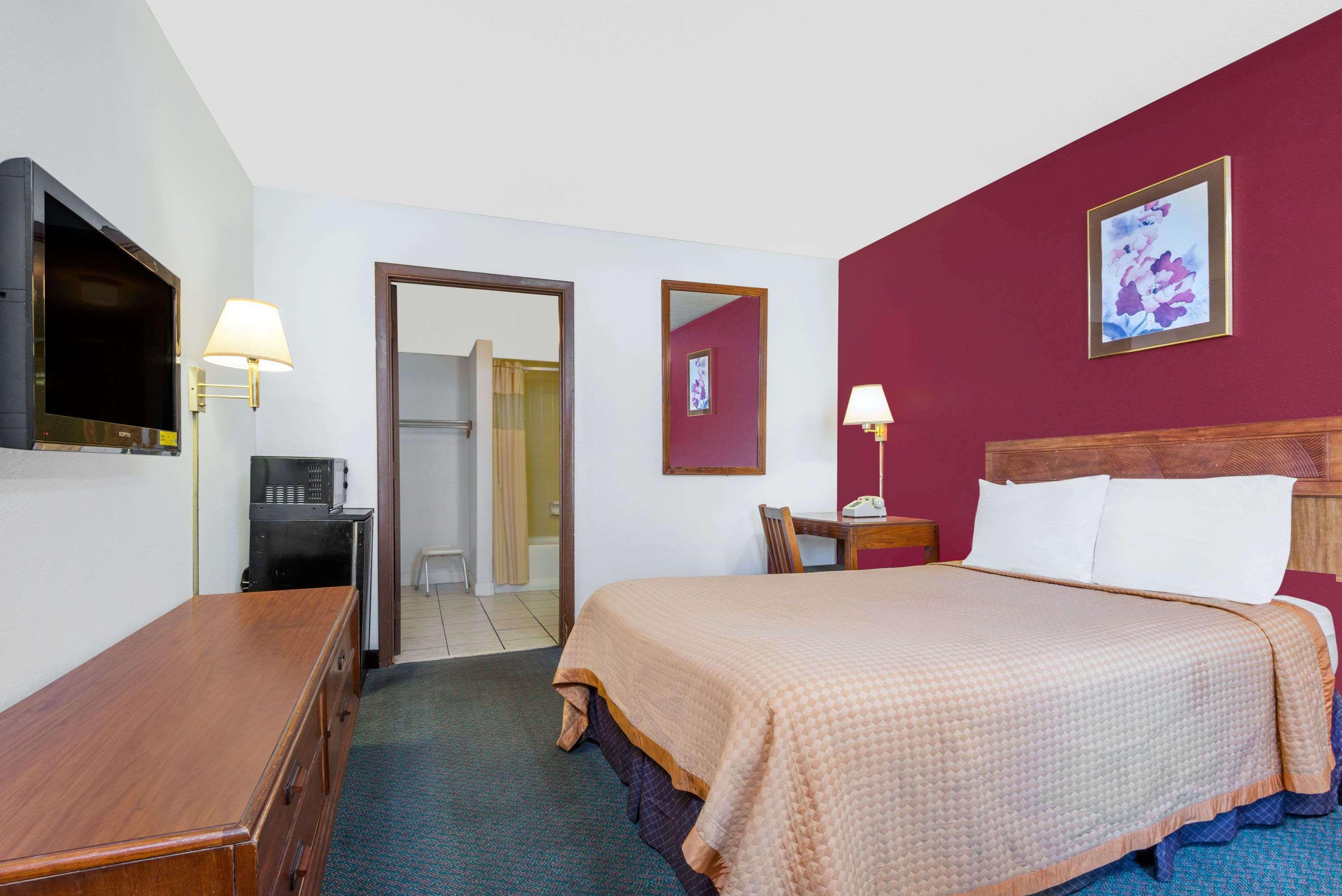 Days Inn By Wyndham Mt. Sterling Mount Sterling Buitenkant foto