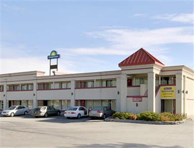 Days Inn By Wyndham Mt. Sterling Mount Sterling Buitenkant foto
